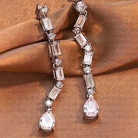 Silver Zircon Geometric Dangle Earrings - Picture 3 of 4